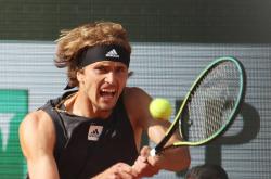 开云体育在线-法国网球队逆转世界网球队，兹维列夫高光表现