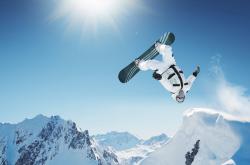 开云体育在线-战术革命与古典美学的终极对决，葡萄牙闪电体系如何终结那不勒斯蓝色王朝