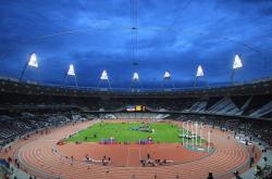 开云体育中国-赛道与球场，当F1争冠的极限心跳，遇上奇才队维修站超车浙江的生死一搏