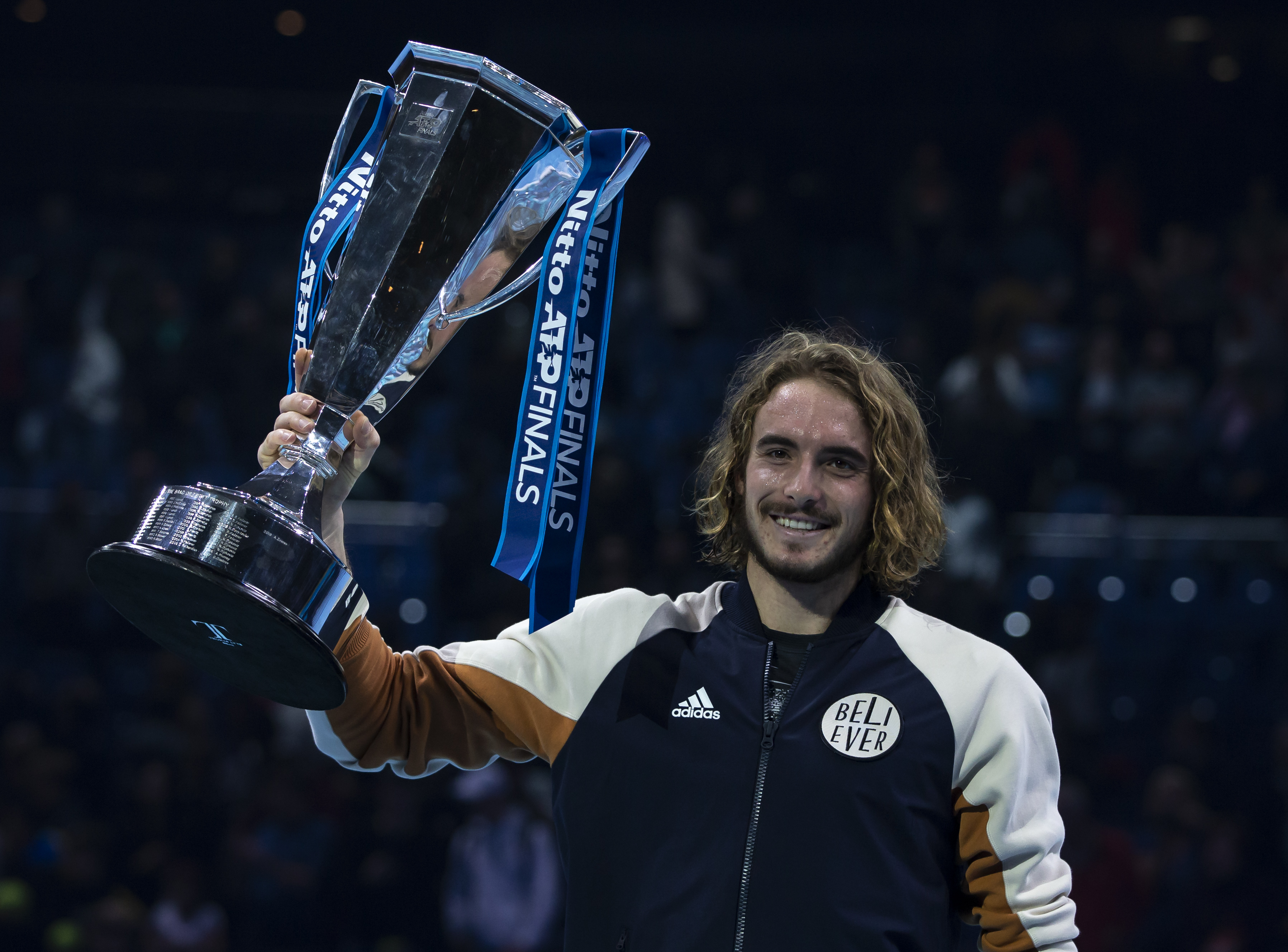 澳大利亚网球队横扫美国网球队，西西帕斯高光表现