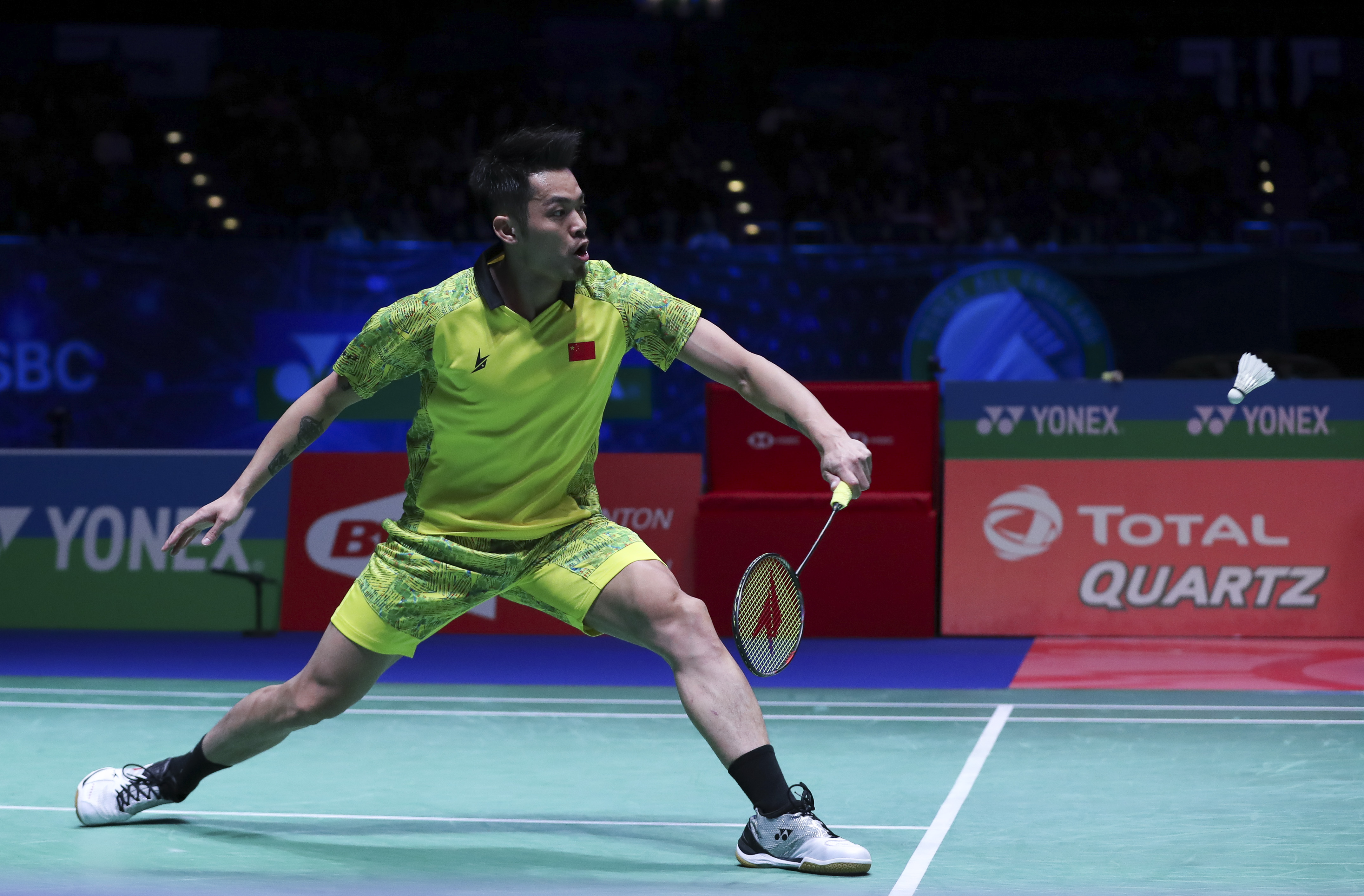 韩国羽毛球队翻盘英格兰羽毛球队，林丹爆发神勇