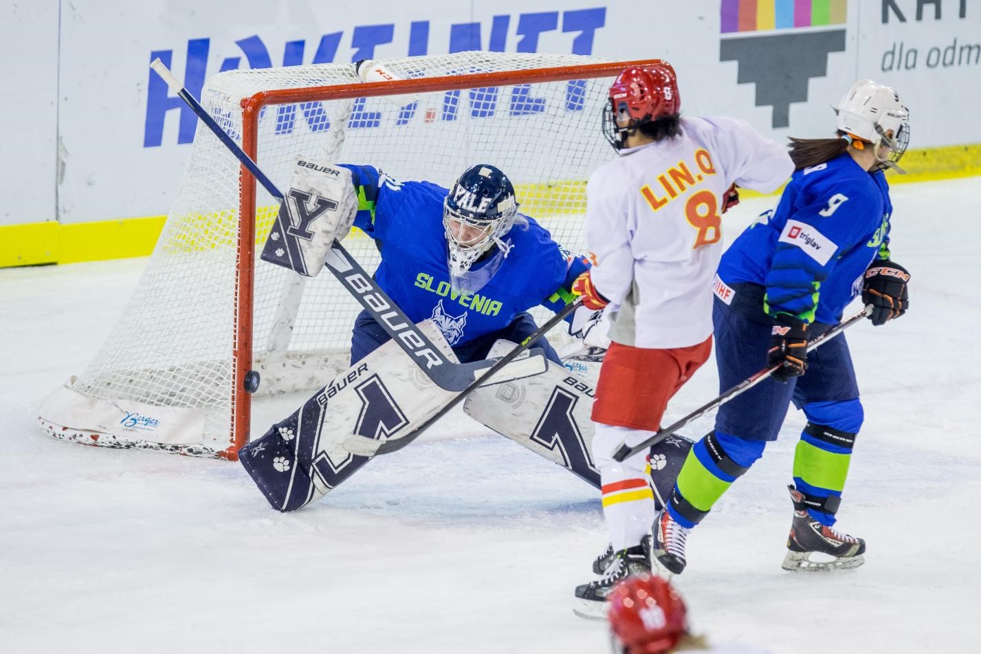 连胜势头难挡!冰球豪取十连胜 连胜势头难挡!冰球豪取十连胜