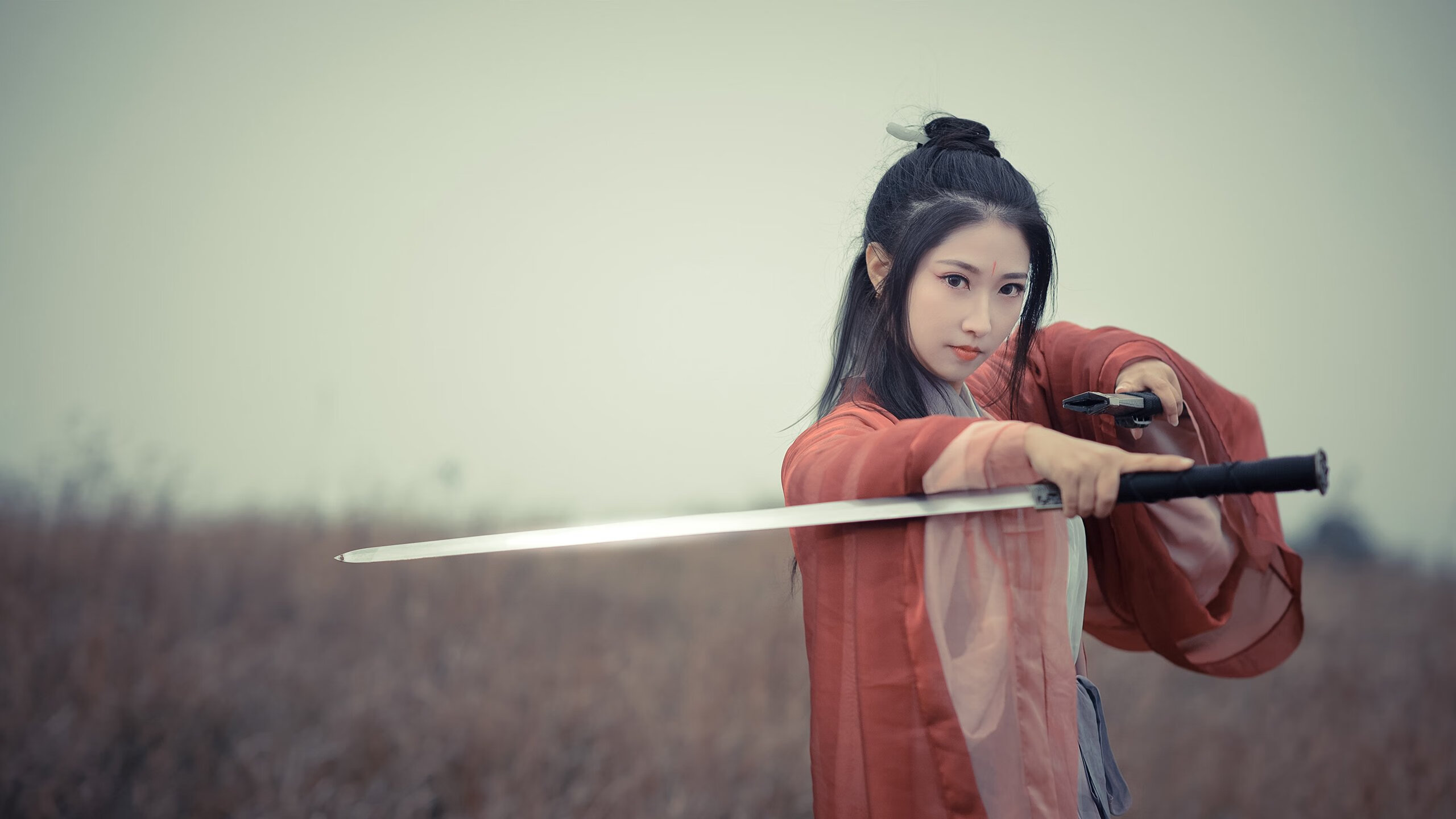 王牌对王牌，伦纳德轰下40+三双之夜，独行侠末节上演德州扑克式逆风翻盘