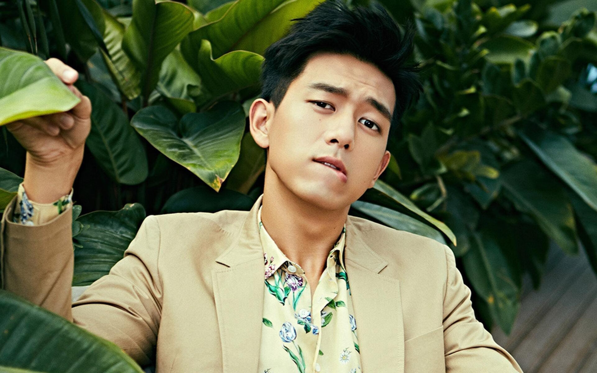 极速的信仰，从赛道到球场的终极对决