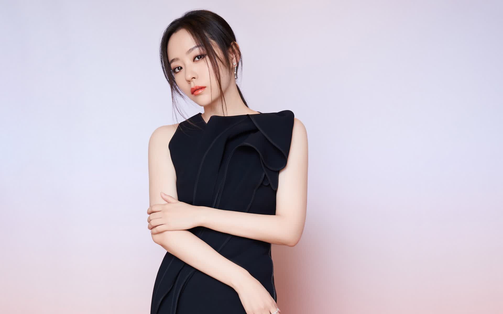 唯一性的节奏,2026世界杯C组焦点战,匈牙利险胜德国,苏亚雷斯以掌控定义永恒